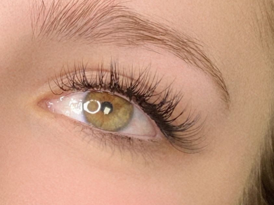 Divine Threading & Lash Studio