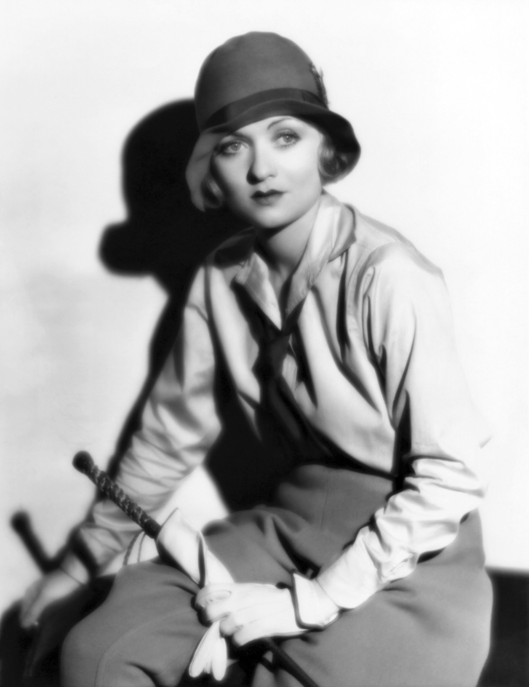 Lucy Barnes