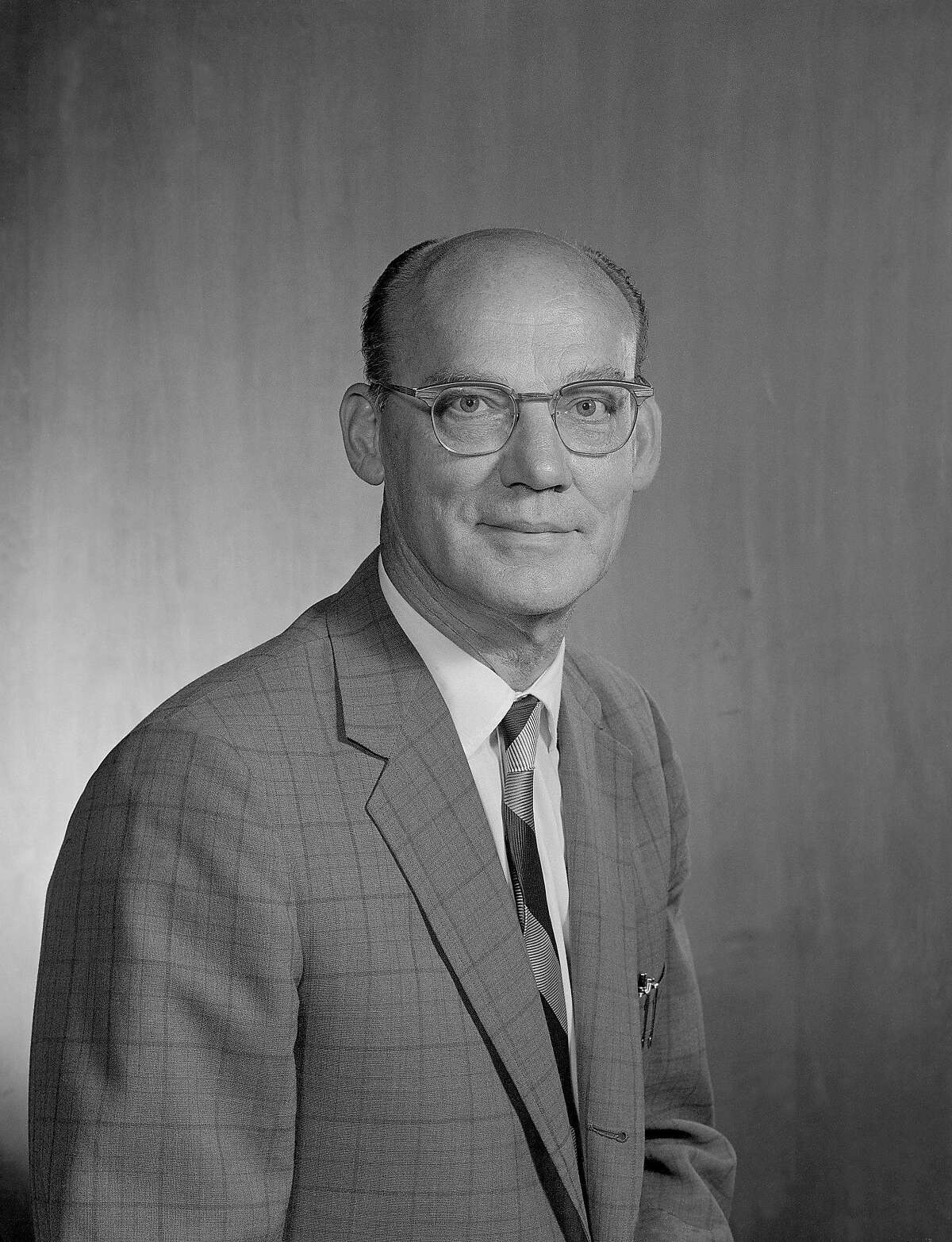 Byron Barnes